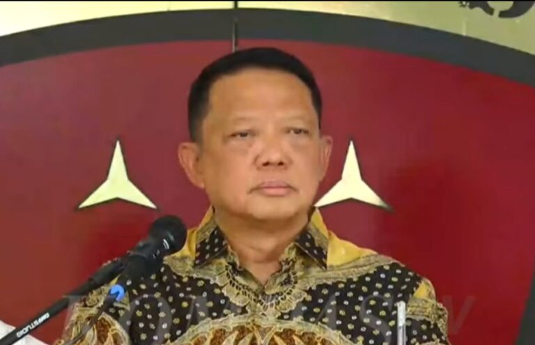 Mantan Jampidsus Febrie Adriansyah kini berstatus saksi dari sebelumnya menjadi tersangka